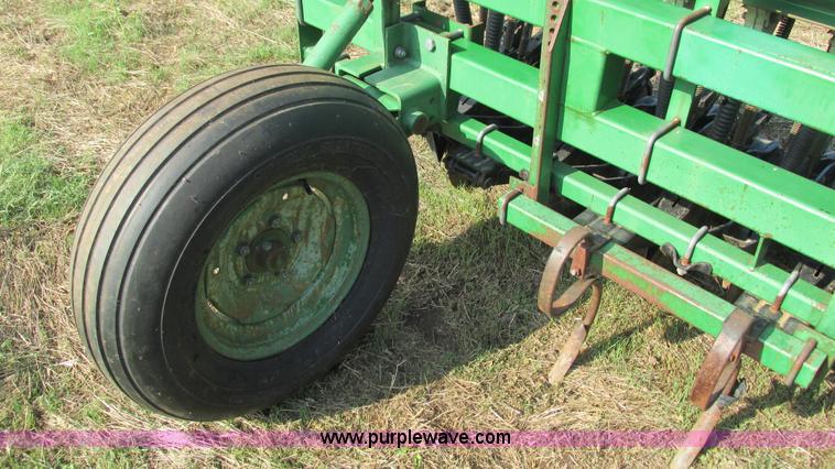 image for item I3239 Great Plains Solid Stand 14 grain drill