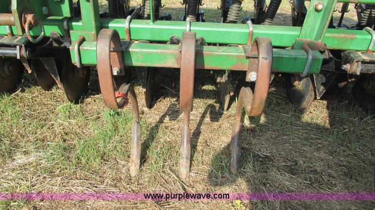 image for item I3239 Great Plains Solid Stand 14 grain drill