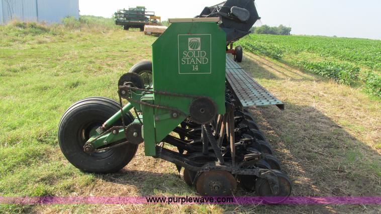 image for item I3239 Great Plains Solid Stand 14 grain drill
