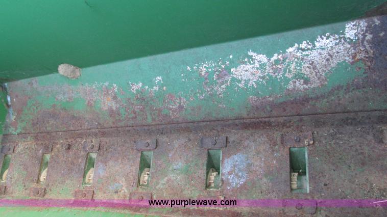 image for item I3239 Great Plains Solid Stand 14 grain drill