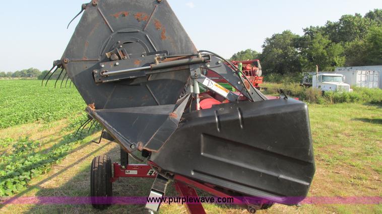 image for item I3240 1997 Case IH 1020 flex head