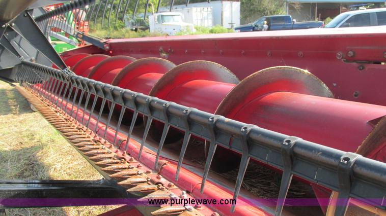 image for item I3240 1997 Case IH 1020 flex head