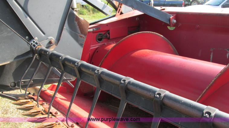 image for item I3240 1997 Case IH 1020 flex head