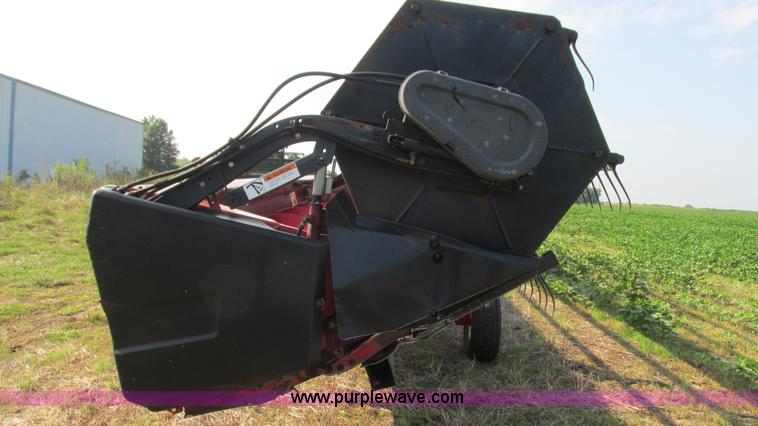 image for item I3240 1997 Case IH 1020 flex head