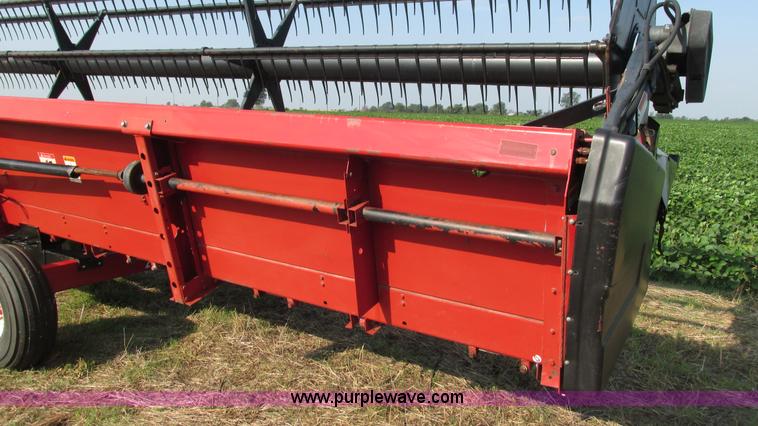 image for item I3240 1997 Case IH 1020 flex head