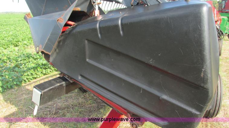 image for item I3240 1997 Case IH 1020 flex head