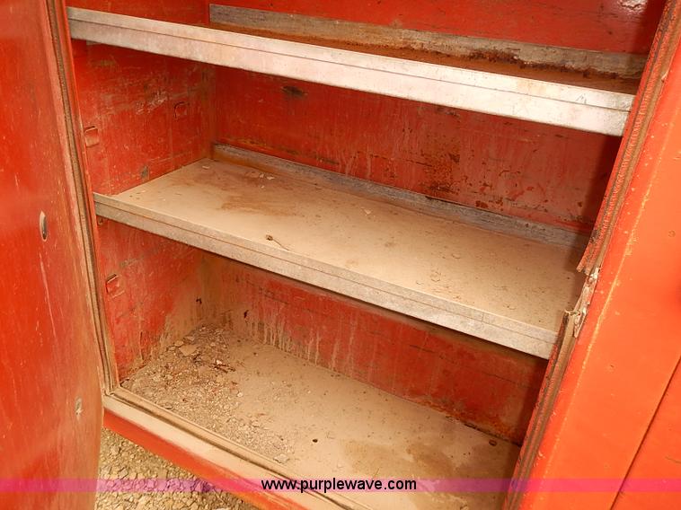 image for item I5465 1979 GMC Sierra 25 utility truck