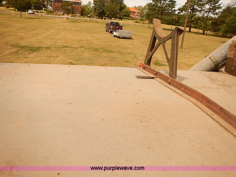 image for item I5484 J.I. Case threshing machine