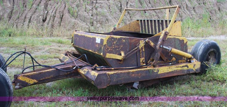 image for item I5849 Midland scraper