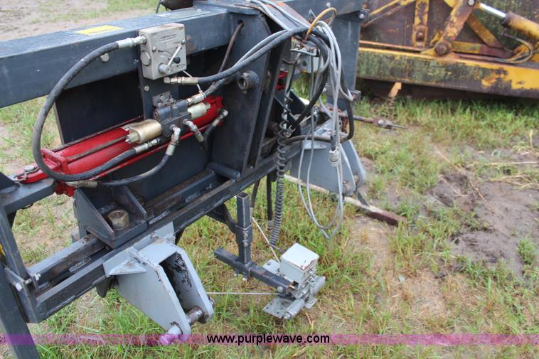 image for item I5850 1991 Navigator guidance hitch for cultivator