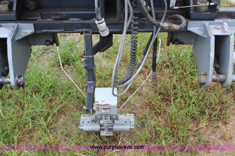 1991 Navigator guidance hitch for cultivator in Troy, KS Item I5850