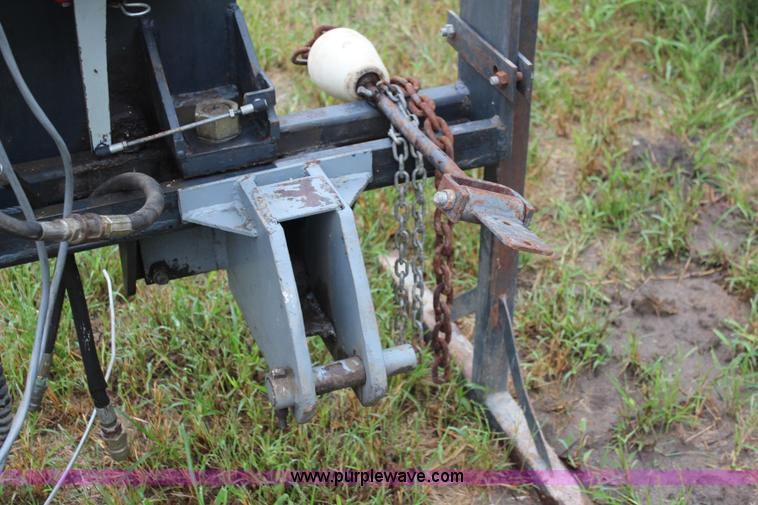 image for item I5850 1991 Navigator guidance hitch for cultivator