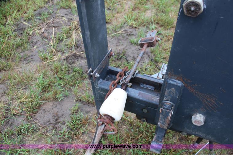 image for item I5850 1991 Navigator guidance hitch for cultivator