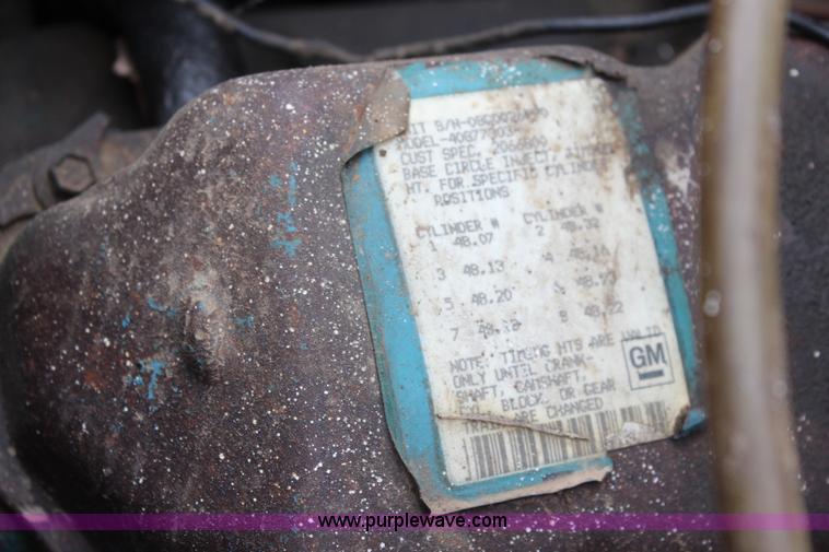 image for item I5852 1981 GMC Minijim fertilizer spreader truck