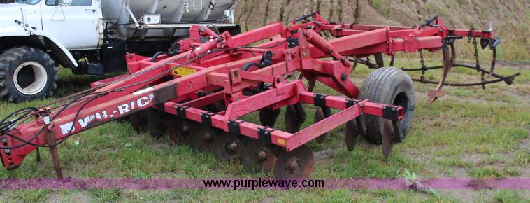 image for item I5853 1990 Wil-Rich 6600 disk ripper