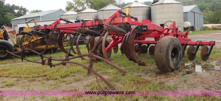 image for item I5853 1990 Wil-Rich 6600 disk ripper