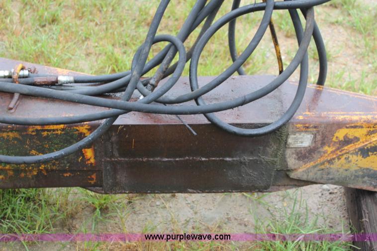 image for item I5854 1991 Landoll cultivator units