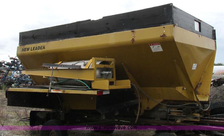 image for item I8953 Big A floater box