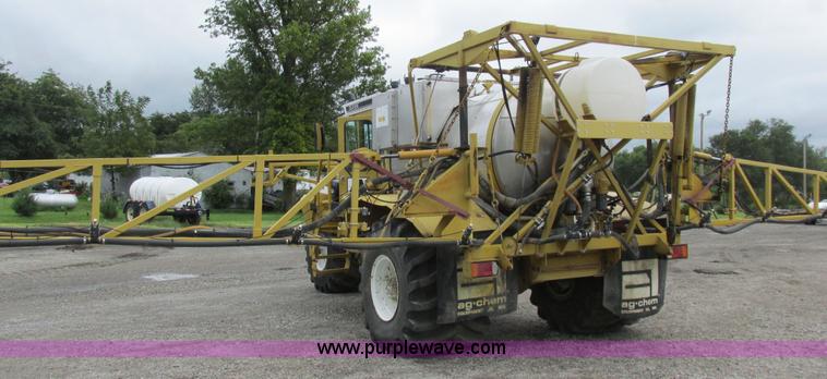 image for item I8954 1994 Big A 2800 self-propelled applicator
