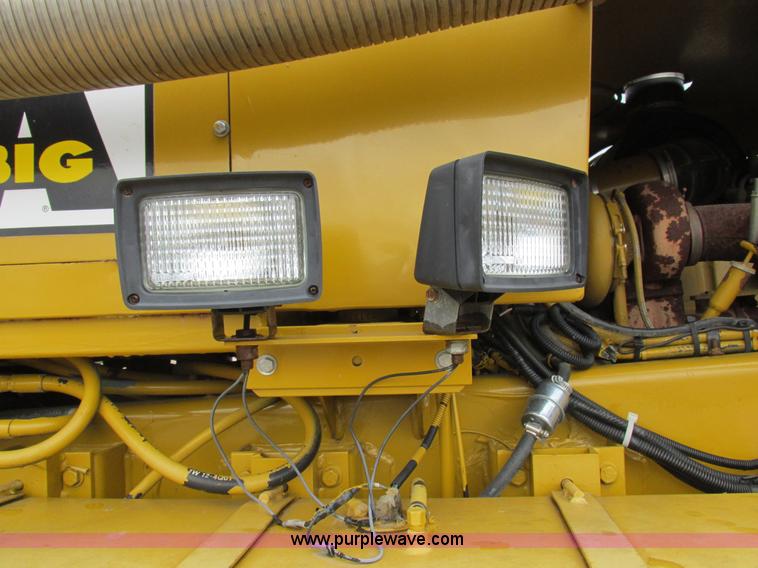 image for item I8954 1994 Big A 2800 self-propelled applicator