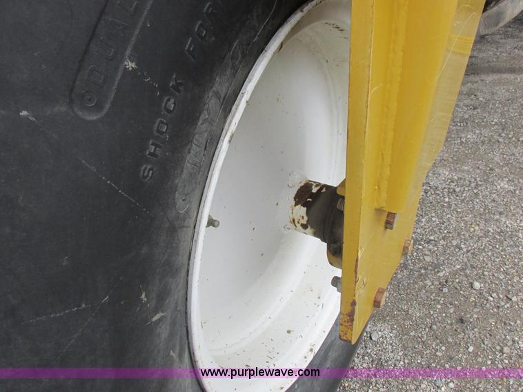 image for item I8954 1994 Big A 2800 self-propelled applicator