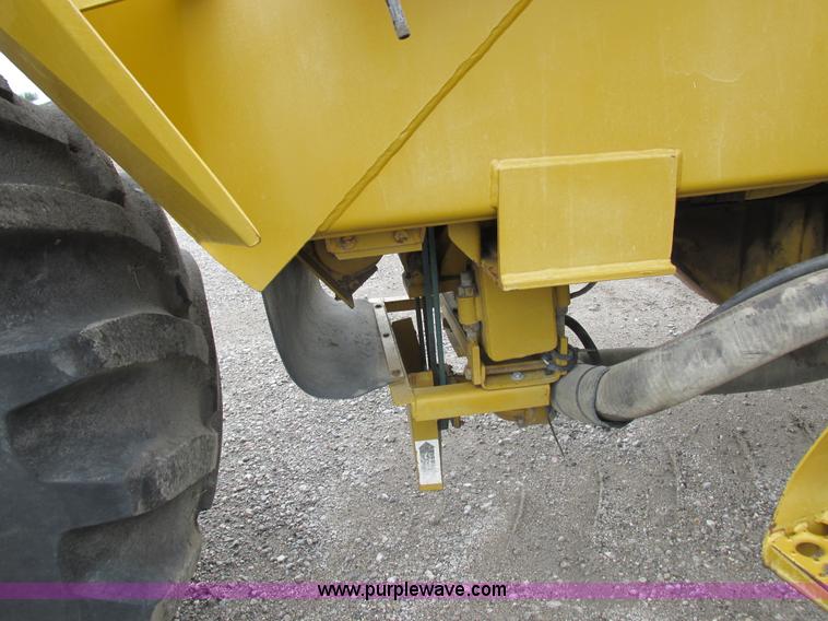 image for item I8954 1994 Big A 2800 self-propelled applicator