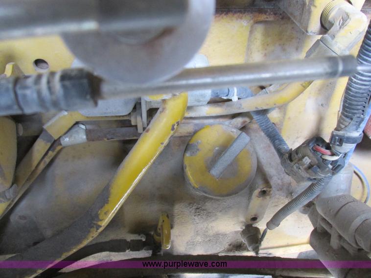 image for item I8954 1994 Big A 2800 self-propelled applicator