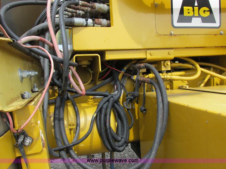 image for item I8954 1994 Big A 2800 self-propelled applicator