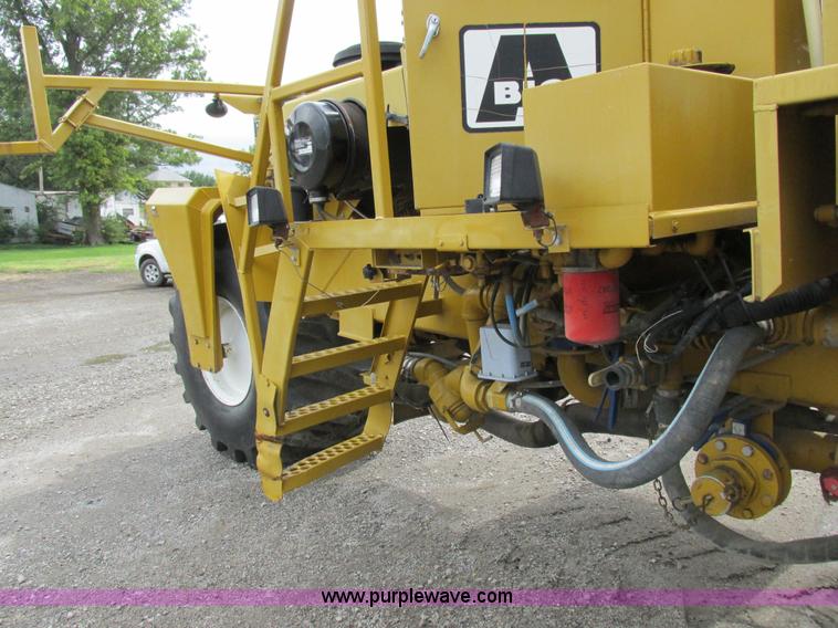 image for item I8954 1994 Big A 2800 self-propelled applicator