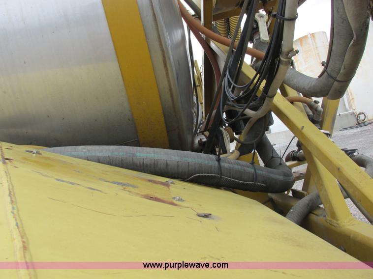 image for item I8954 1994 Big A 2800 self-propelled applicator