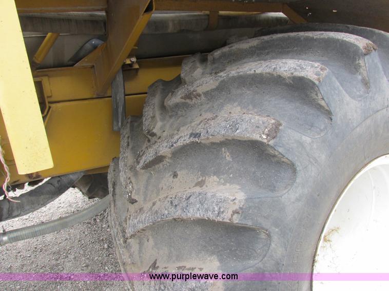 image for item I8954 1994 Big A 2800 self-propelled applicator