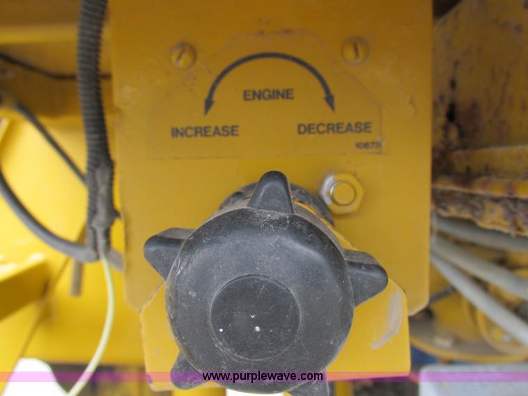 image for item I8954 1994 Big A 2800 self-propelled applicator