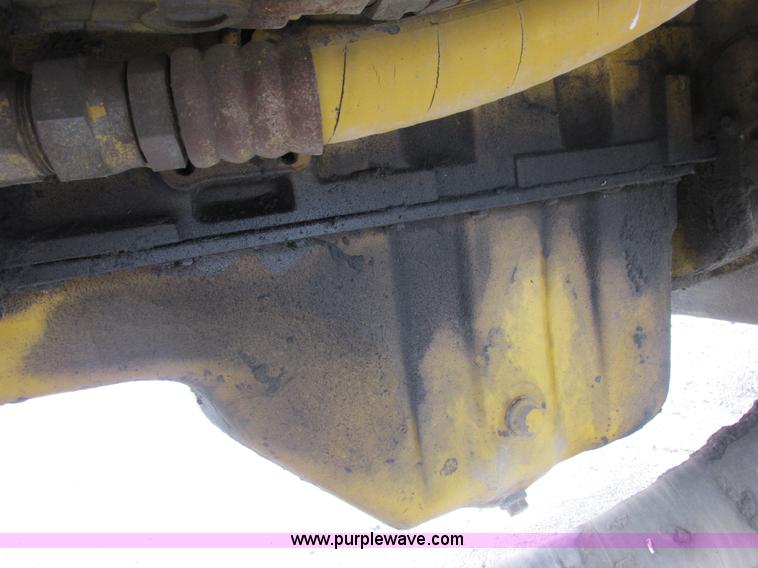 image for item I8954 1994 Big A 2800 self-propelled applicator