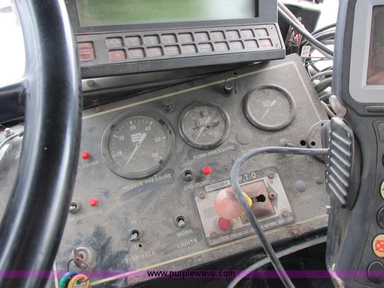 image for item I8954 1994 Big A 2800 self-propelled applicator