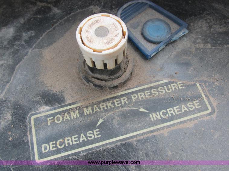 image for item I8954 1994 Big A 2800 self-propelled applicator