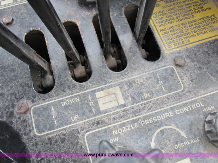 image for item I8954 1994 Big A 2800 self-propelled applicator