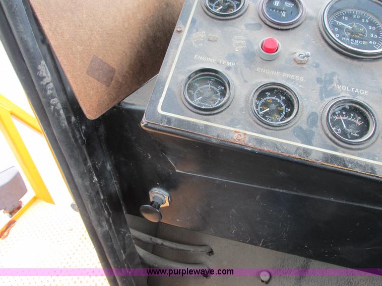 image for item I8954 1994 Big A 2800 self-propelled applicator