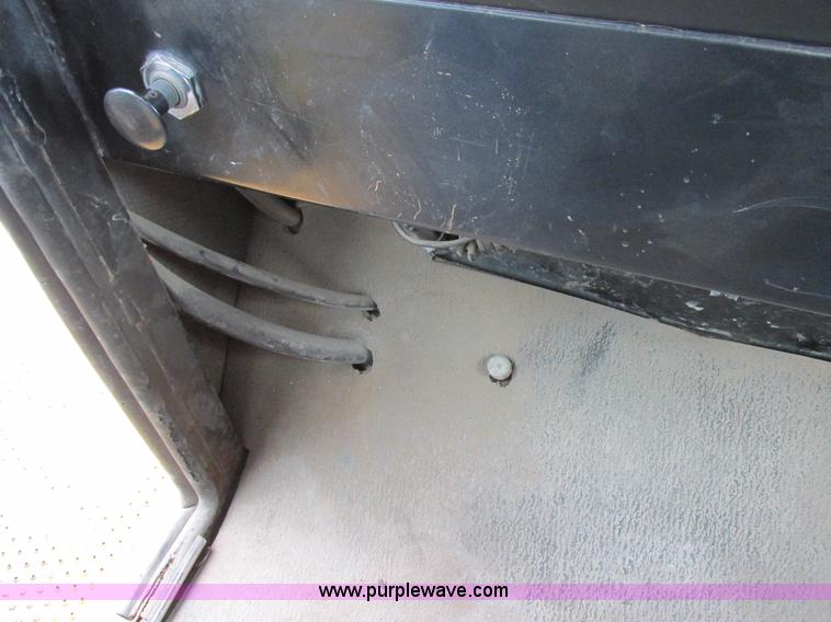 image for item I8954 1994 Big A 2800 self-propelled applicator