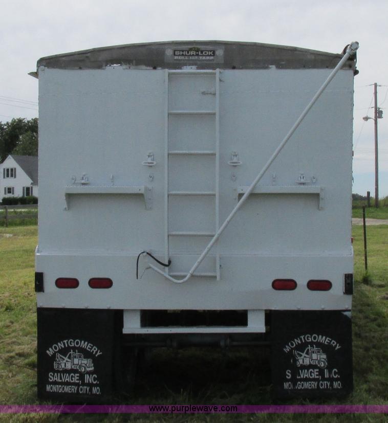 image for item I8956 1973 Timpte grain trailer