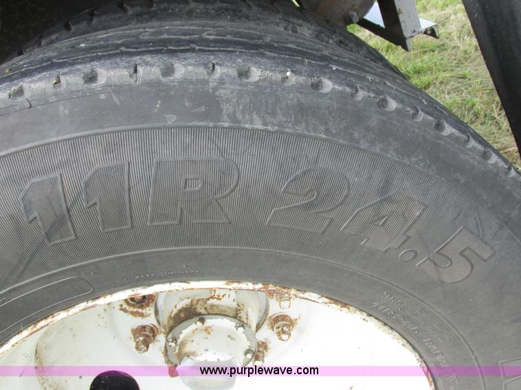 image for item I8956 1973 Timpte grain trailer