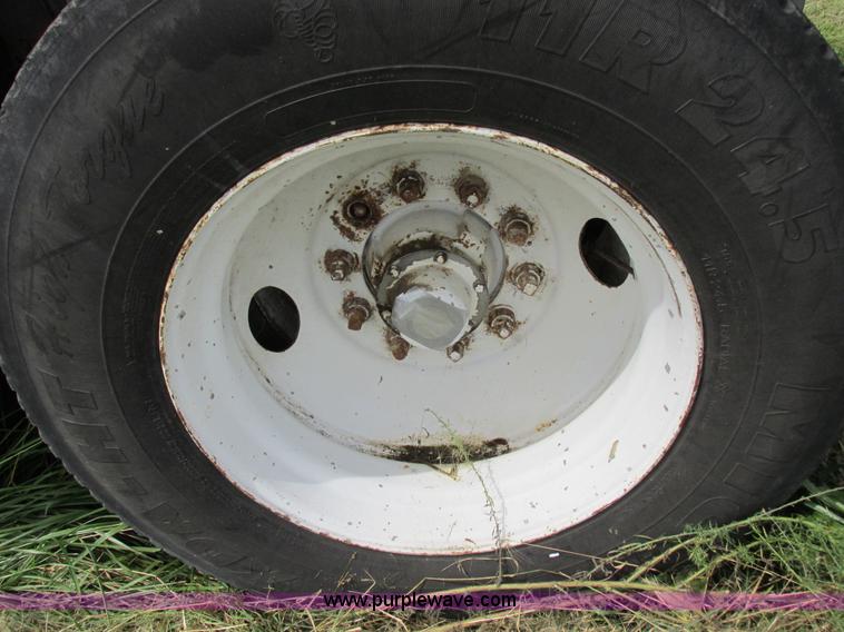 image for item I8956 1973 Timpte grain trailer