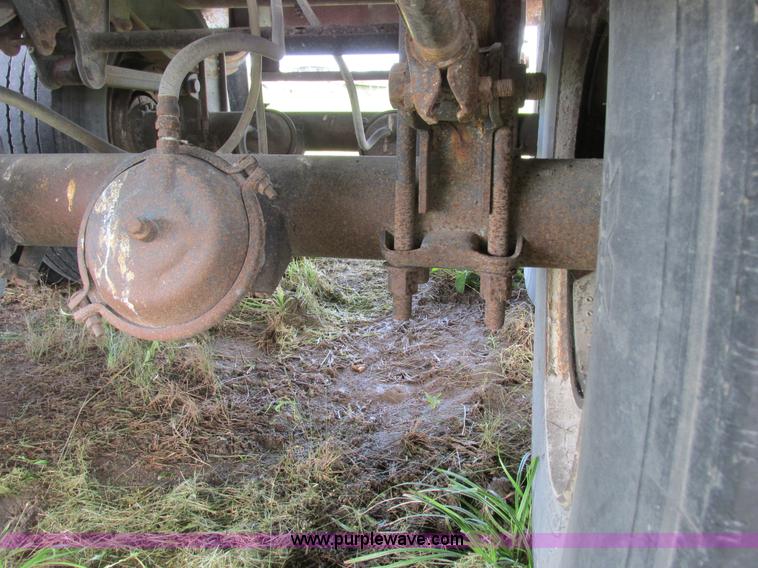 image for item I8956 1973 Timpte grain trailer