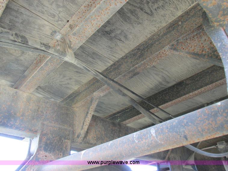 image for item I8956 1973 Timpte grain trailer