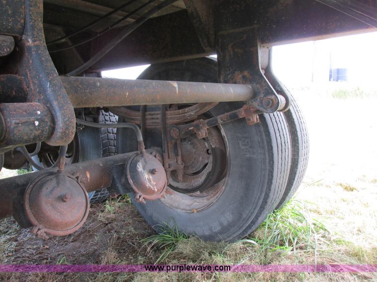 image for item I8956 1973 Timpte grain trailer
