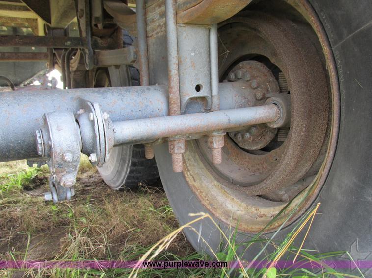 image for item I8956 1973 Timpte grain trailer