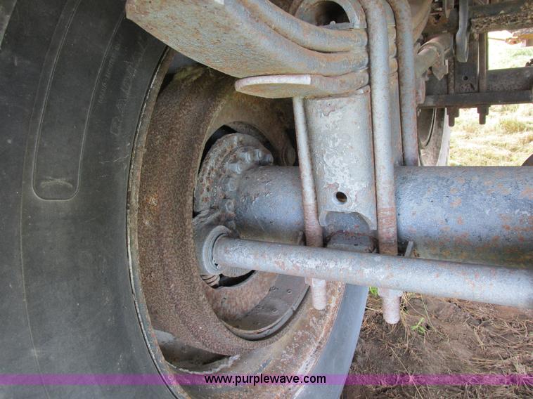 image for item I8956 1973 Timpte grain trailer