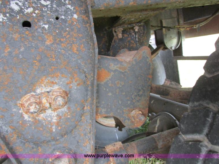 image for item I8956 1973 Timpte grain trailer