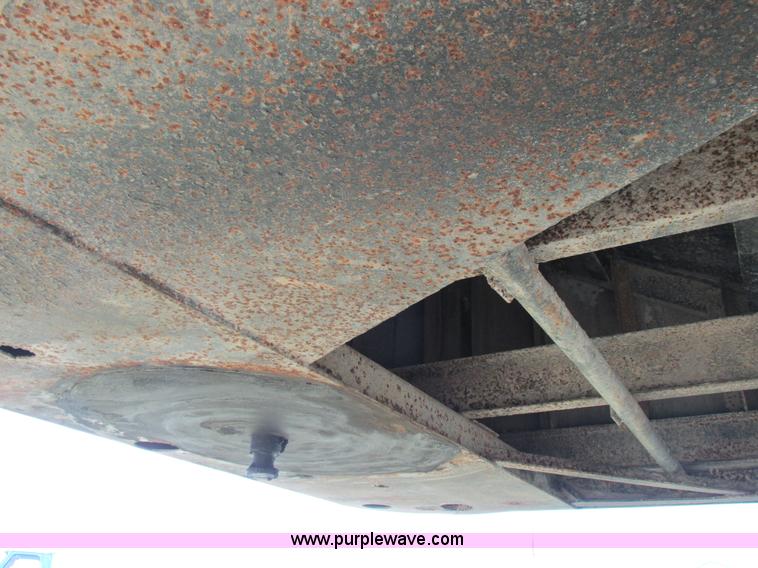 image for item I8956 1973 Timpte grain trailer