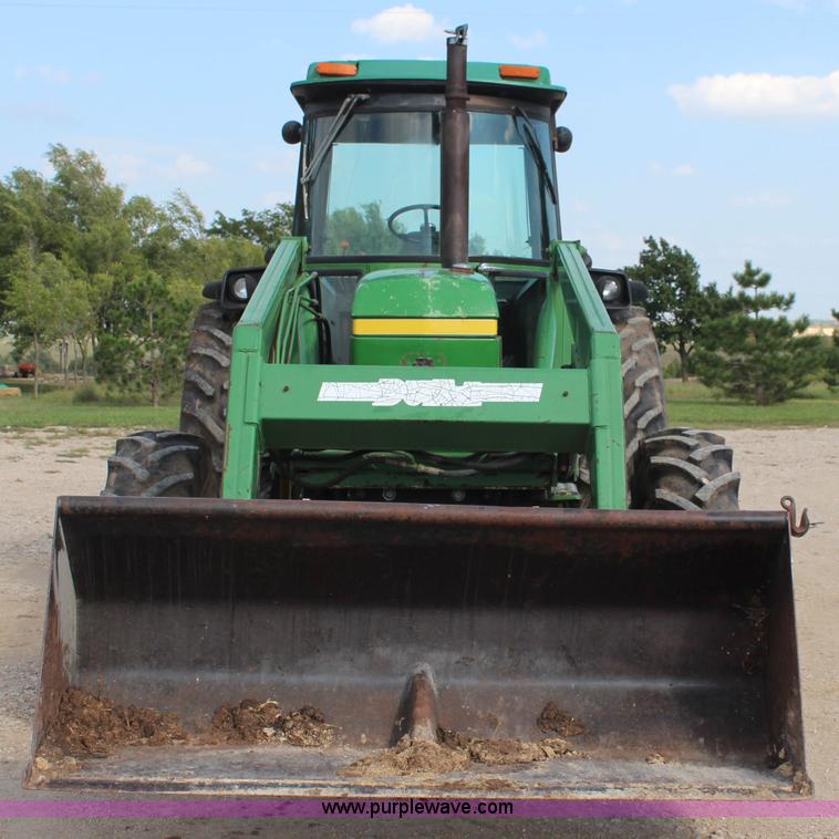 image for item J2032 John Deere 4040 HFWD tractor