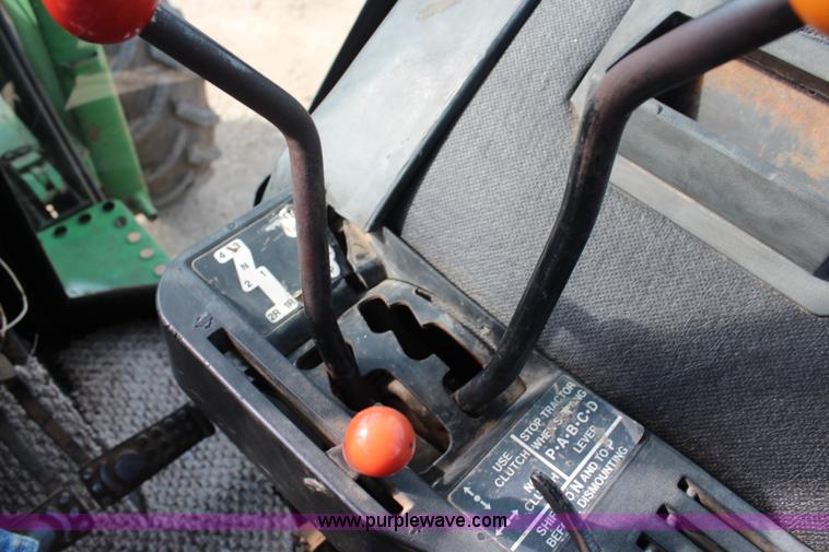 image for item J2032 John Deere 4040 HFWD tractor